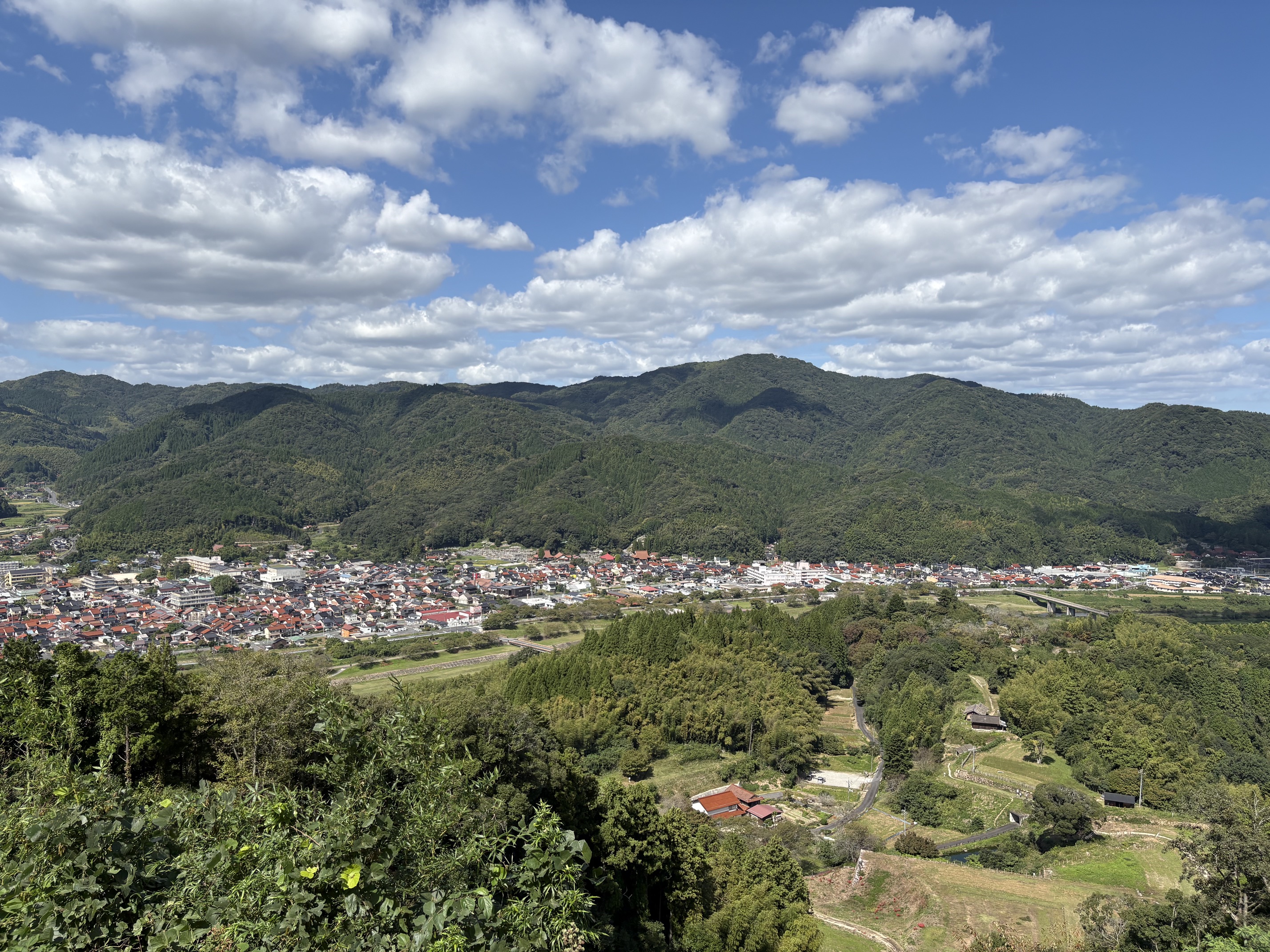 肩こり・腰痛・眼精疲労に、出雲市で心身を整えるひとときを。やさしいもみほぐしで、あなた本来の自然治癒力を支えます。